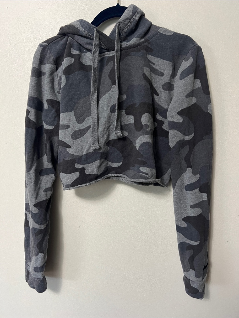Hollister Gray Camouflage Cropped Hoodie